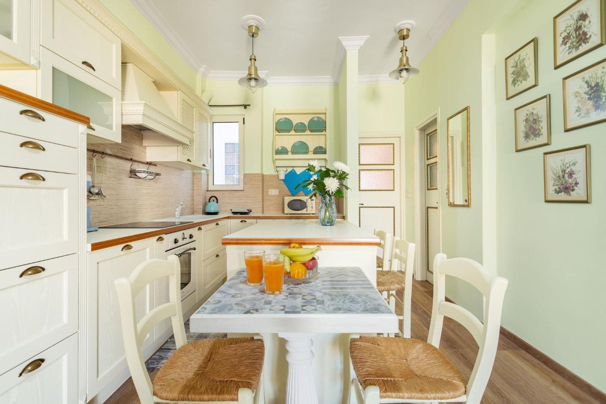 Bright, Calming Retreat With A Balcony Near Metro! Apartment Athens Exterior photo